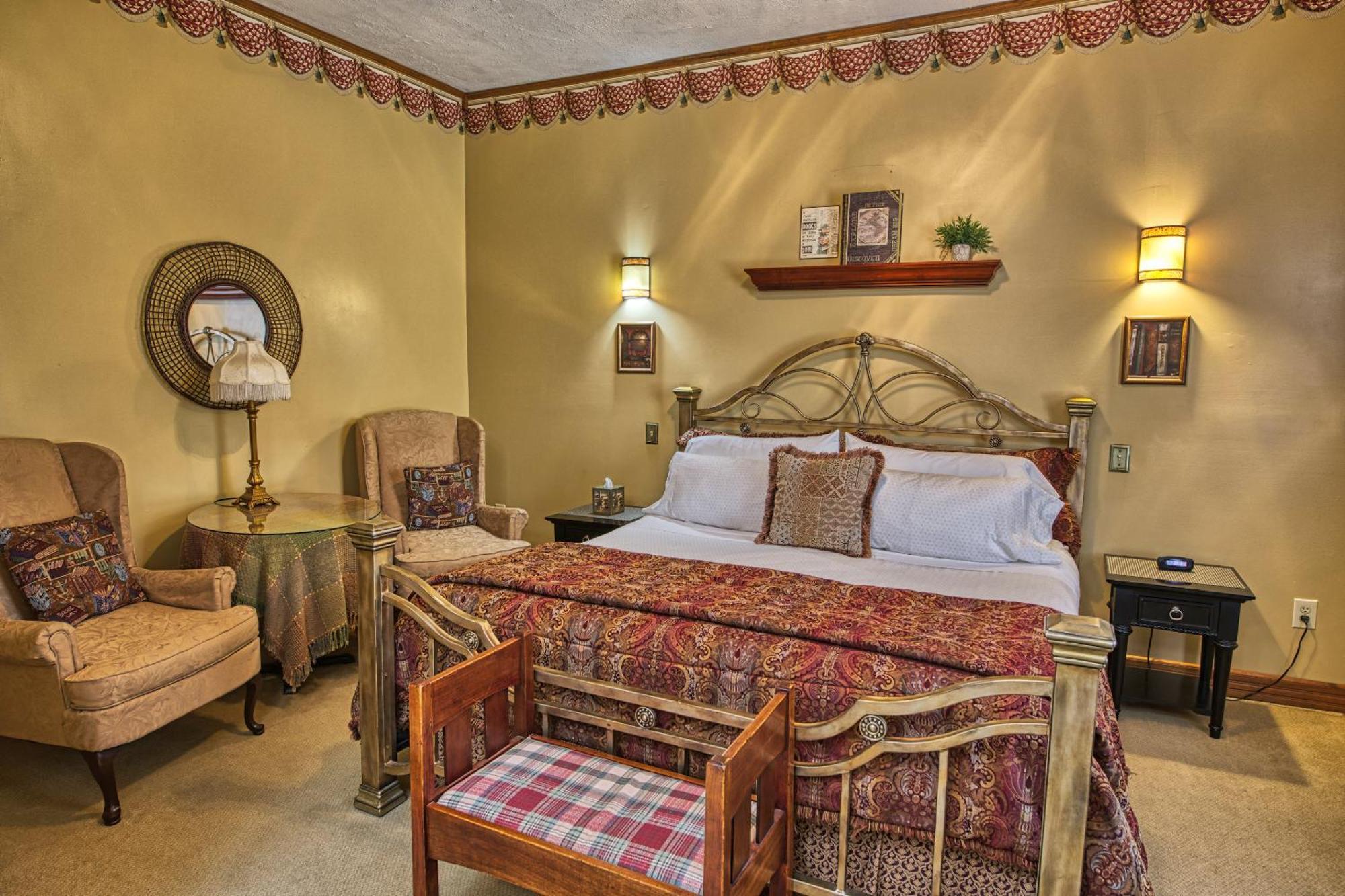 Rockwell Falls Inn And Wine Bar Lake Luzerne Bilik gambar